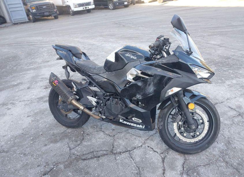 Photo 8 of 2018 Kawasaki Ex400 N/A (VIN JKAEXKG13JDA04708)