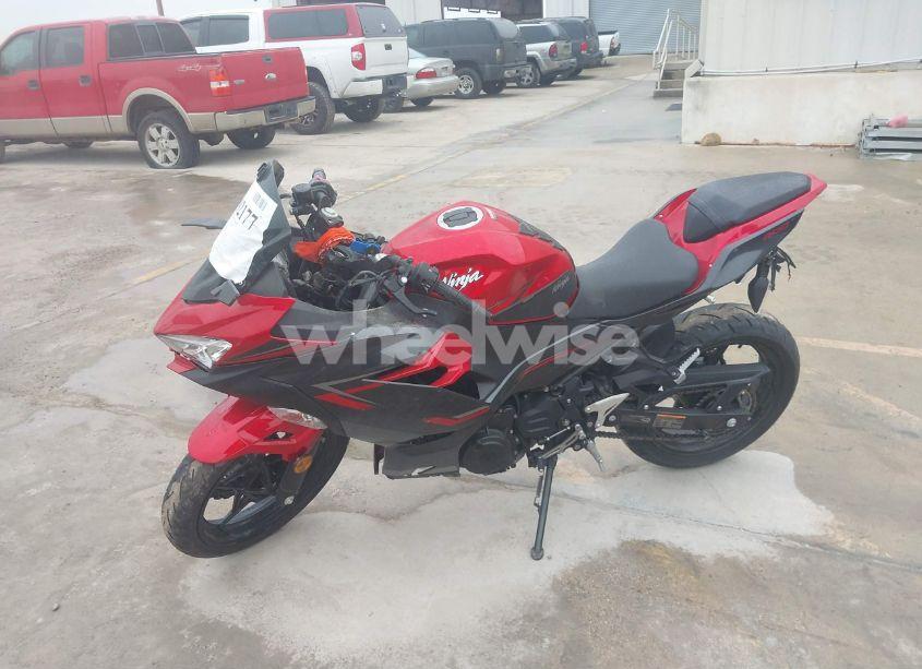 Photo 2 of 2019 Kawasaki Ex400 N/A (VIN JKAEXKG14KDA29425)