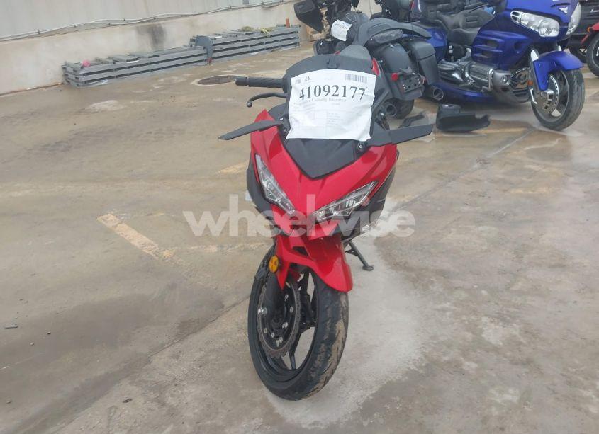 Photo 5 of 2019 Kawasaki Ex400 N/A (VIN JKAEXKG14KDA29425)