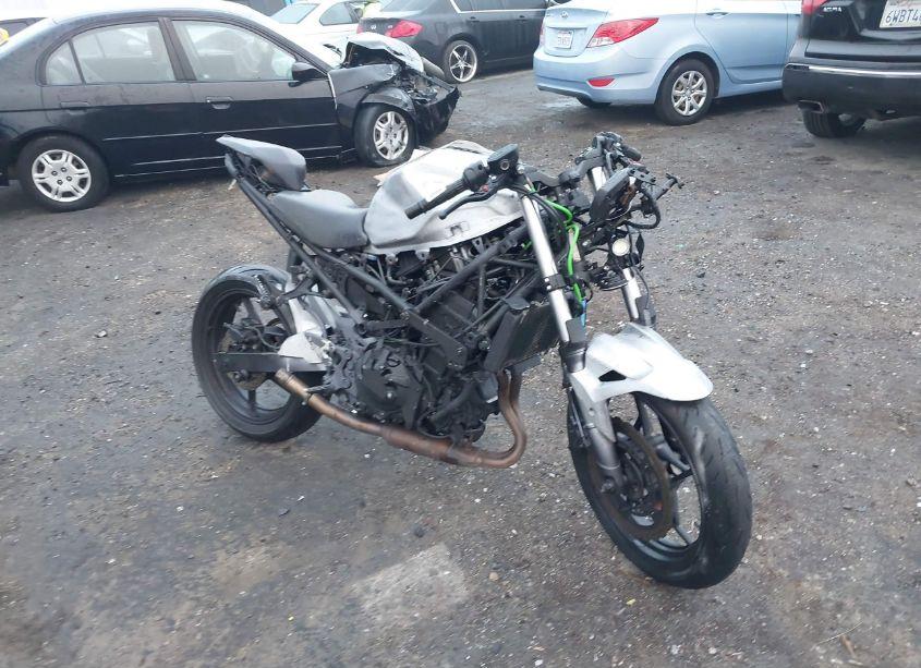 2021 Kawasaki Ex400 N/A (VIN JKAEXKG14MDAB4342) main photo