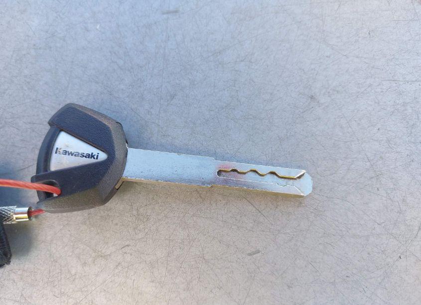 Photo 11 of 2023 Kawasaki Ex400 N/A (VIN JKAEXKG14PDAK8900)