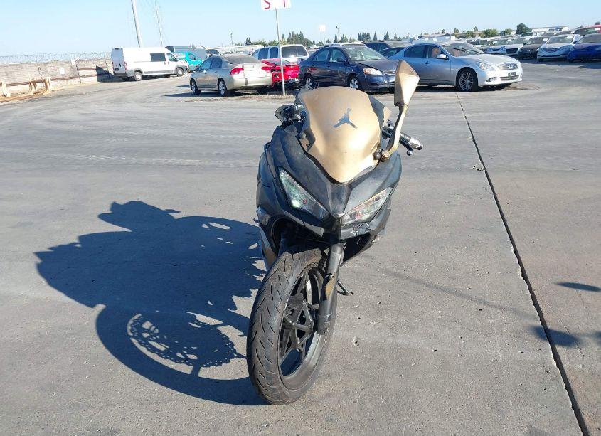 Photo 5 of 2019 Kawasaki Ex400 N/A (VIN JKAEXKG19KDA24835)