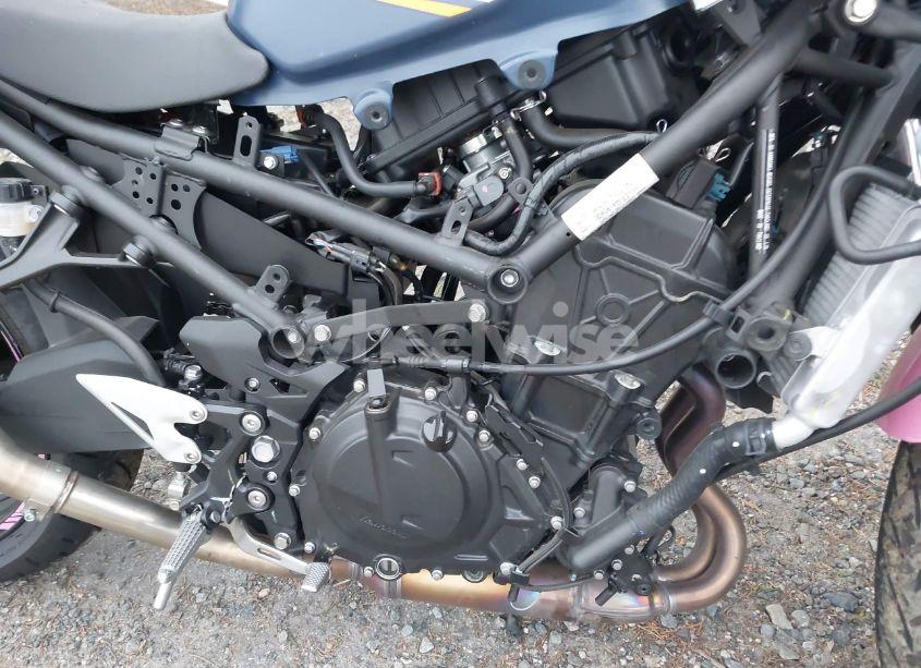 Photo 8 of 2023 Kawasaki Ex400 N/A (VIN JKAEXKH10PDAR6139)