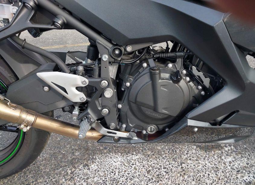 Photo 8 of 2023 Kawasaki Ex400 N/A (VIN JKAEXKH11PDAM9072)