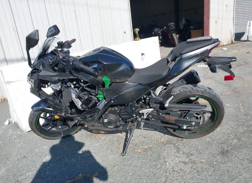 Photo 13 of 2023 Kawasaki Ex400 N/A (VIN JKAEXKH16PDAN4235)