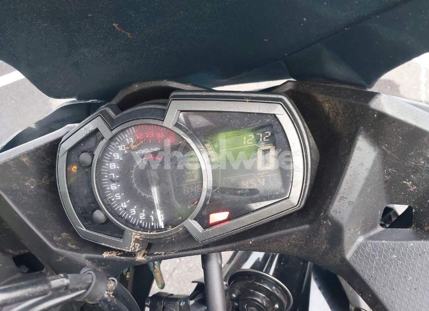 Photo 7 of 2021 Kawasaki Ex400 N/A (VIN JKAEXKH18MDAC2135)