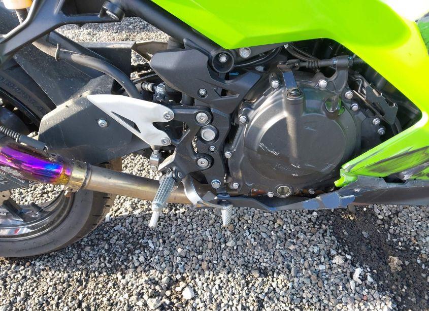 Photo 8 of 2023 Kawasaki Ex400 N/A (VIN JKAEXKH19PDAN7503)