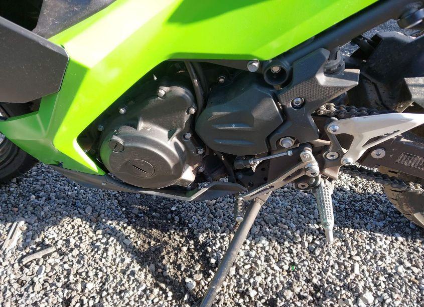 Photo 9 of 2023 Kawasaki Ex400 N/A (VIN JKAEXKH19PDAN7503)