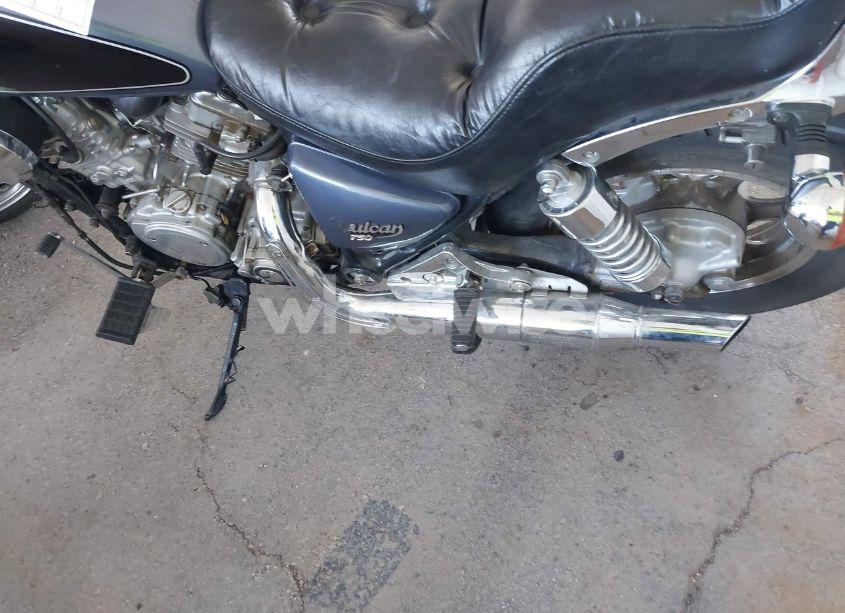 Photo 9 of 2000 Kawasaki Vn750 (VIN JKAVNDA12YB541745)