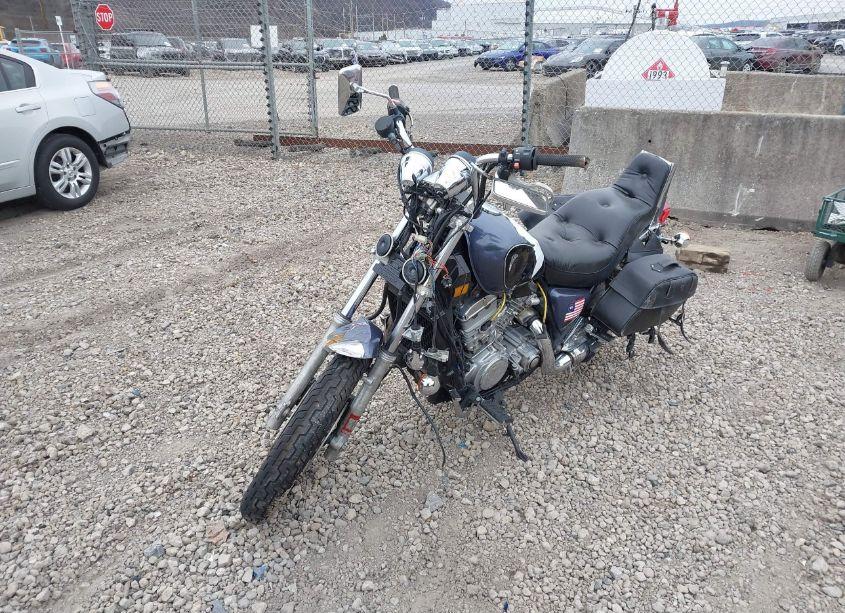 Photo 2 of 2000 Kawasaki Vn750 (VIN JKAVNDA17YB542017)