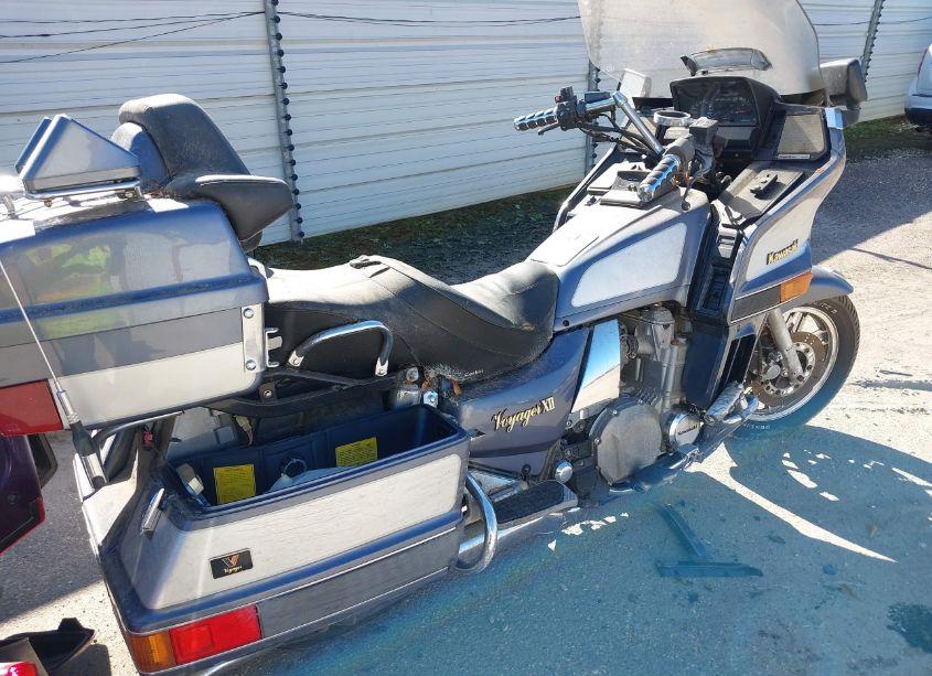 Photo 12 of 2000 Kawasaki Zg1200 B (VIN JKAZG9B18YB511186)