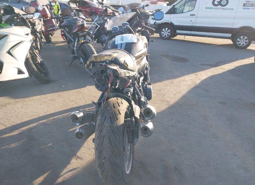 Photo 6 of 2022 Kawasaki Zr900 (VIN JKAZR2E10NA010064)