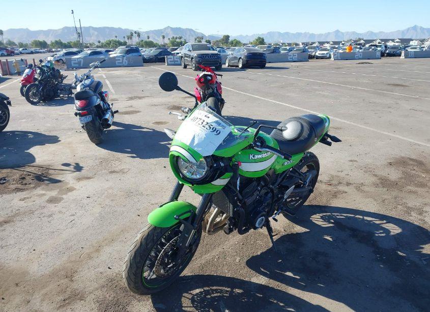 Photo 2 of 2019 Kawasaki Zr900 (VIN JKAZR2E12KA003435)