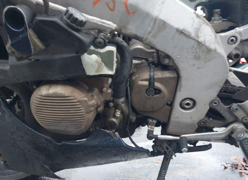 Photo 9 of 2005 Kawasaki Zx600 J1 (VIN JKAZX4J115A055974)