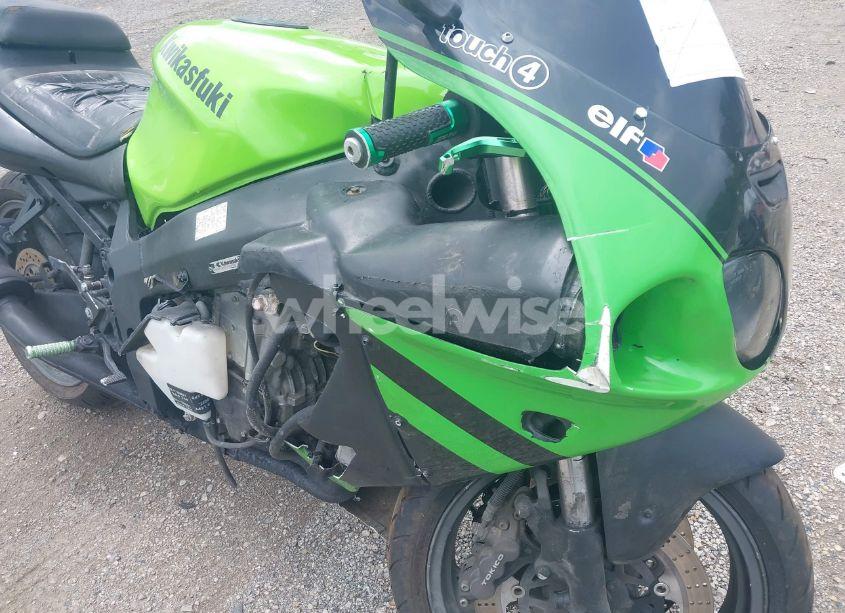 Photo 13 of 2001 Kawasaki Zx750 P (VIN JKAZXDP101A053599)