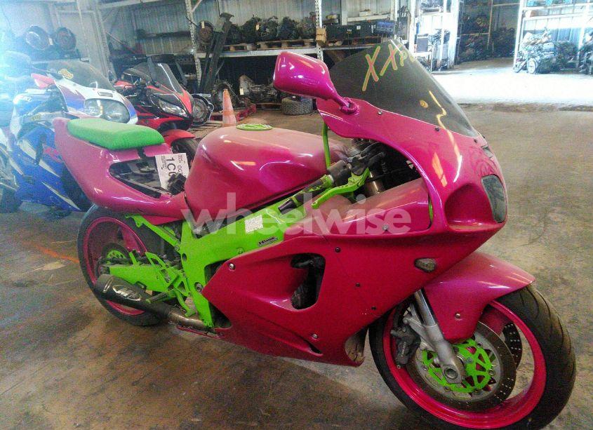 2002 Kawasaki Zx750 P (VIN JKAZXDP152A058444) main photo