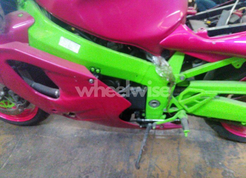 Photo 9 of 2002 Kawasaki Zx750 P (VIN JKAZXDP152A058444)