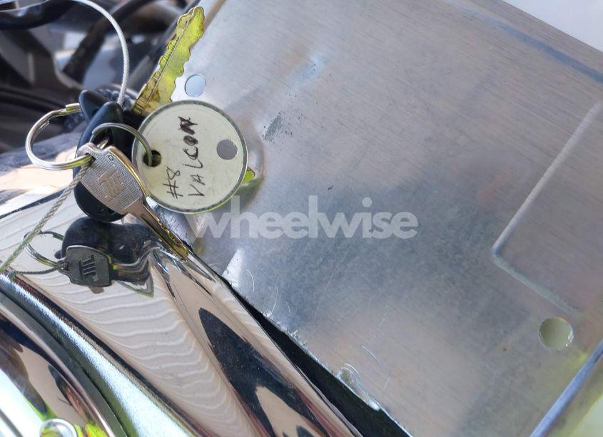 Photo 11 of 2005 Kawasaki Vn2000 A2 (VIN JKBVNMA115A006242)