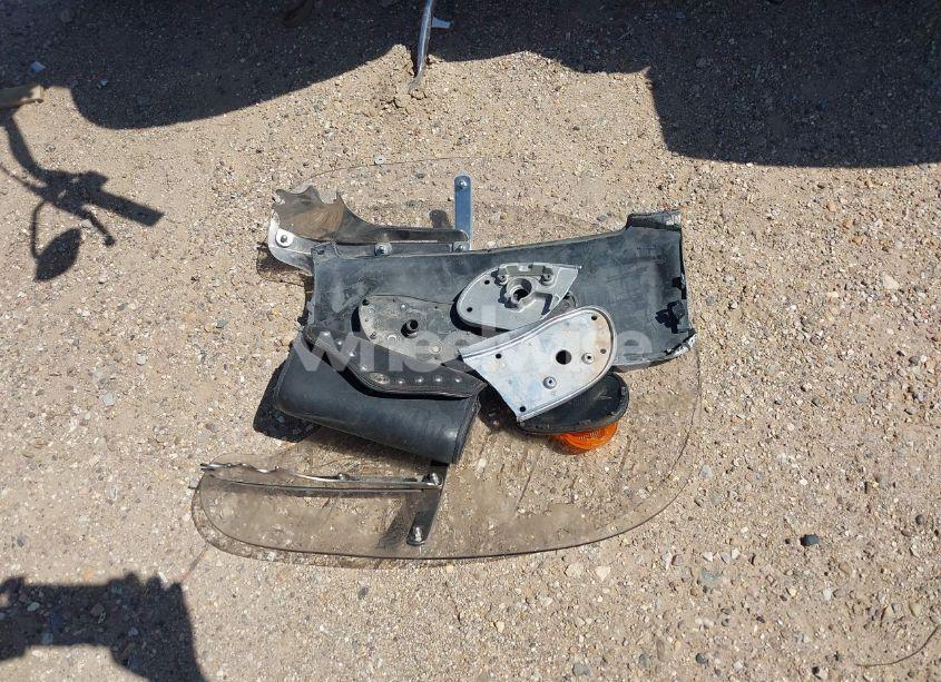 Photo 12 of 2005 Kawasaki Vn2000 D1 (VIN JKBVNMD145A000639)