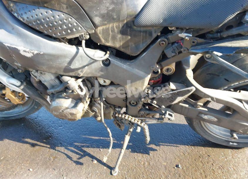 Photo 9 of 2006 Kawasaki Zx636 C1 (VIN JKBZXJC116A047561)