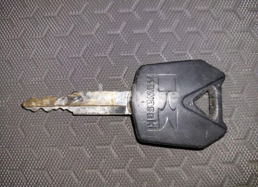 Photo 11 of 2005 Kawasaki Zx636 C1 (VIN JKBZXJC135A023521)