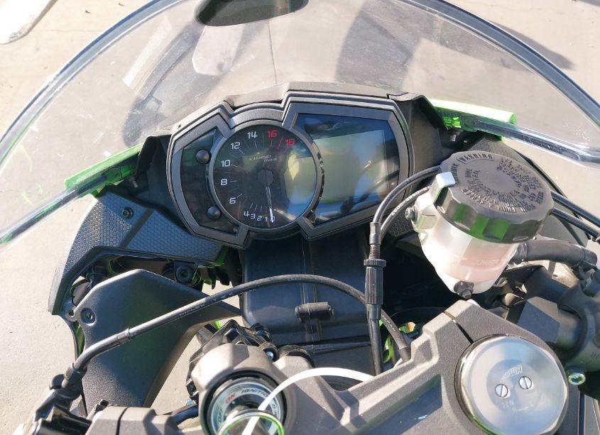 Photo 7 of 2021 Kawasaki Zx636 K (VIN JKBZXJG11MA014003)