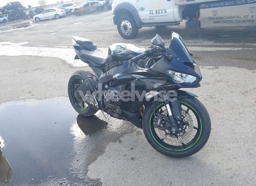 2019 Kawasaki Zx636 K (VIN JKBZXJH11KA000355) main photo