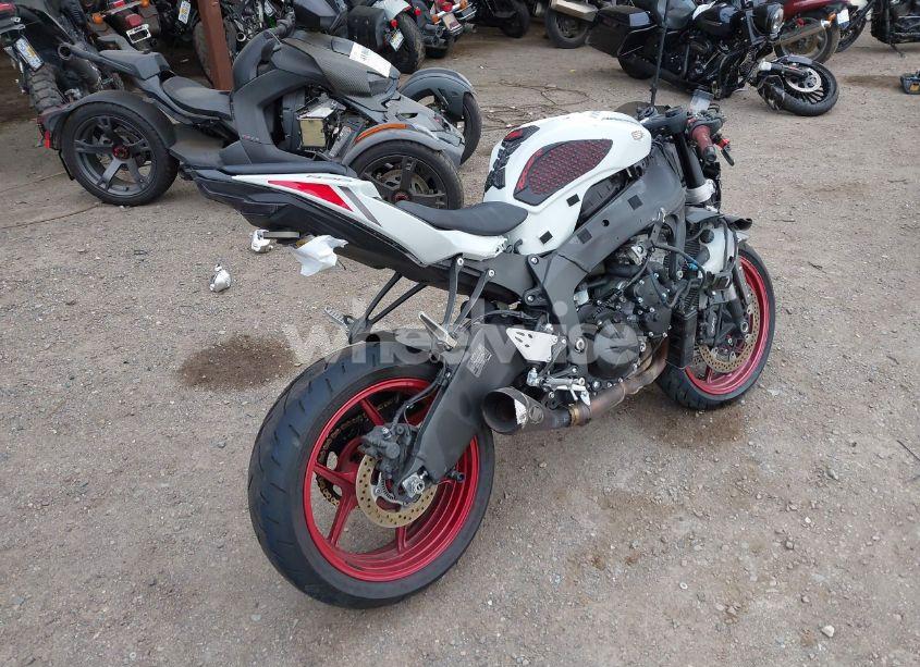 Photo 4 of 2024 Kawasaki Zx636 K (VIN JKBZXJJ12RA000904)