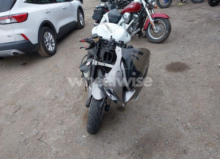 Photo 5 of 2024 Kawasaki Zx636 K (VIN JKBZXJJ12RA000904)