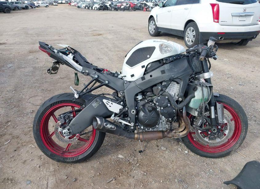 Photo 13 of 2024 Kawasaki Zx636 K (VIN JKBZXJJ13RA002967)