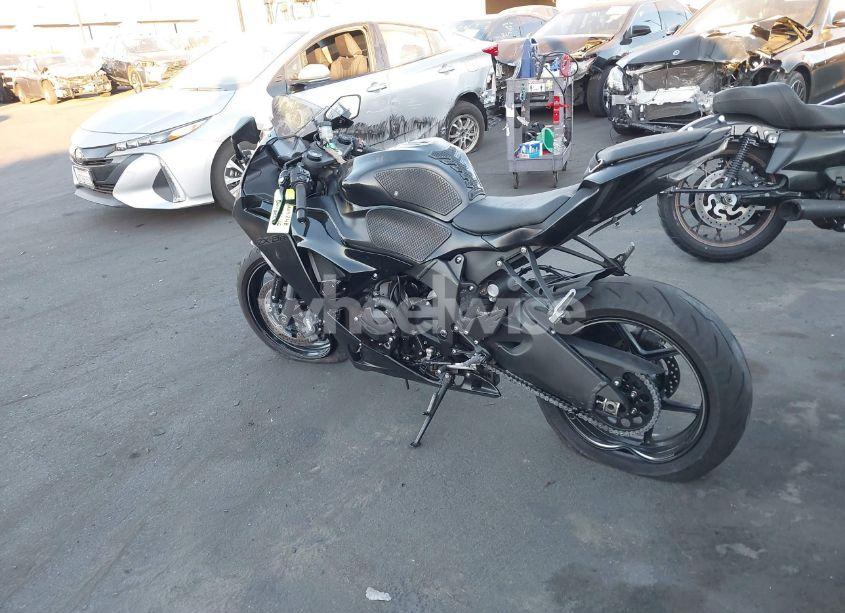 Photo 13 of 2024 Kawasaki Zx636 K (VIN JKBZXJJ14RA006204)