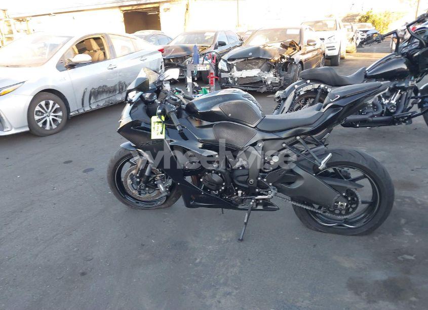 Photo 9 of 2024 Kawasaki Zx636 K (VIN JKBZXJJ14RA006204)