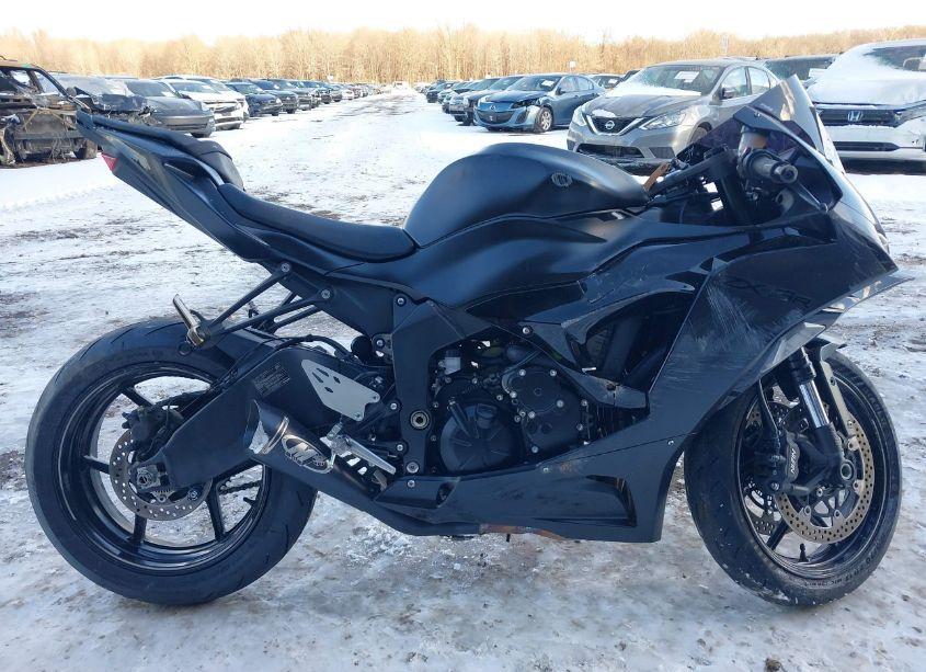 Photo 12 of 2024 Kawasaki Zx636 K (VIN JKBZXJK17RA001674)