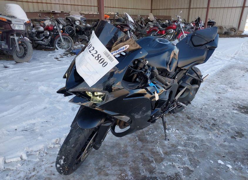 Photo 2 of 2024 Kawasaki Zx636 K (VIN JKBZXJK17RA001674)