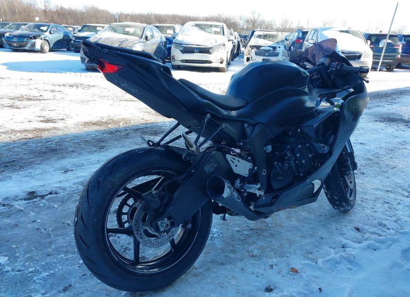 Photo 4 of 2024 Kawasaki Zx636 K (VIN JKBZXJK17RA001674)