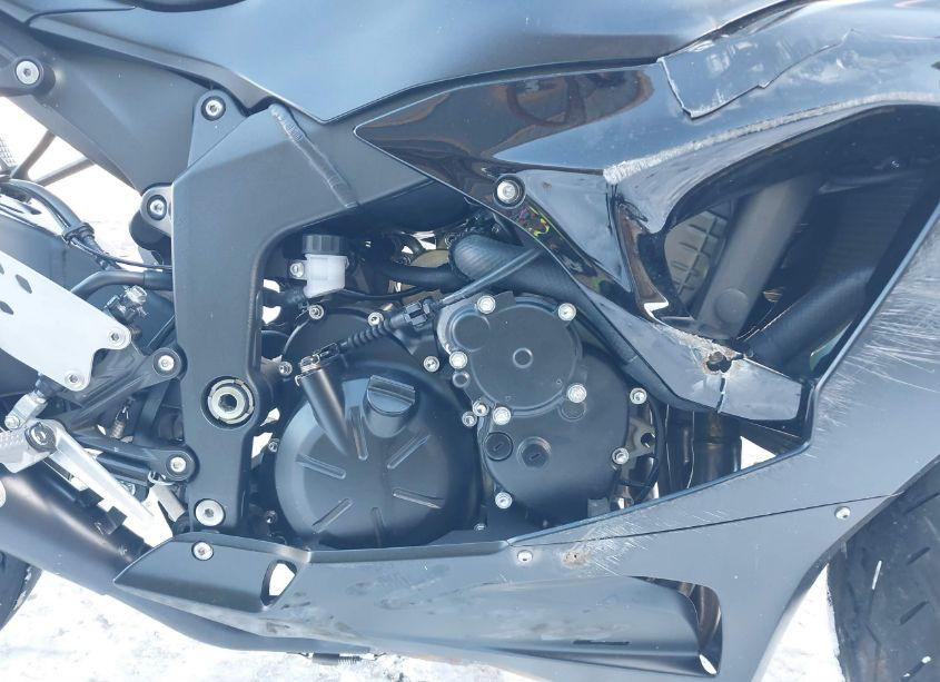 Photo 8 of 2024 Kawasaki Zx636 K (VIN JKBZXJK17RA001674)