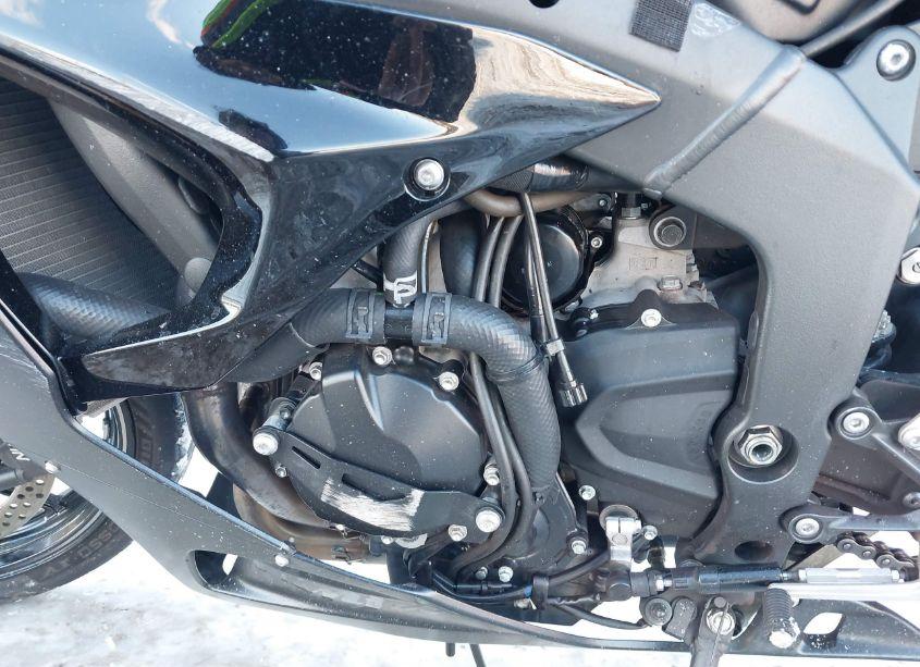 Photo 9 of 2024 Kawasaki Zx636 K (VIN JKBZXJK17RA001674)