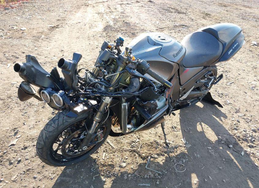 Photo 2 of 2023 Kawasaki Zx1400 J (VIN JKBZXNJ14PA017675)