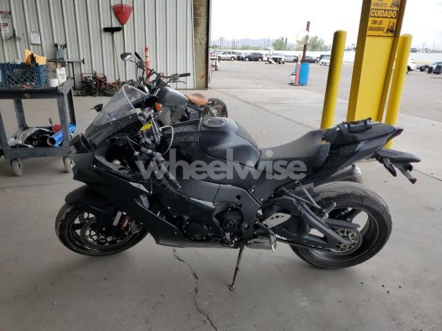 Photo 7 of 2025 KAWASAKI ZX1002 M (VIN JKBZXVM10SA009125)