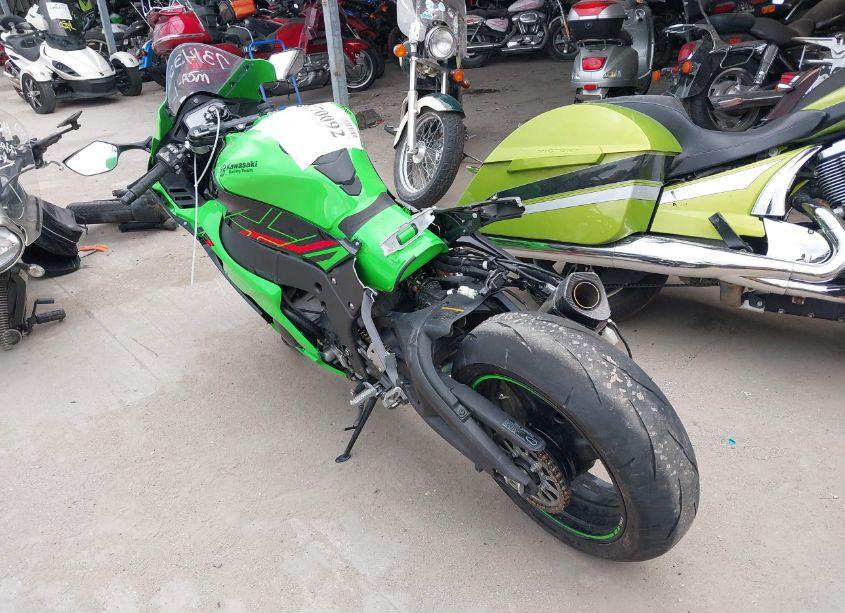 Photo 3 of 2023 Kawasaki Zx1002 M (VIN JKBZXVM18PA004889)