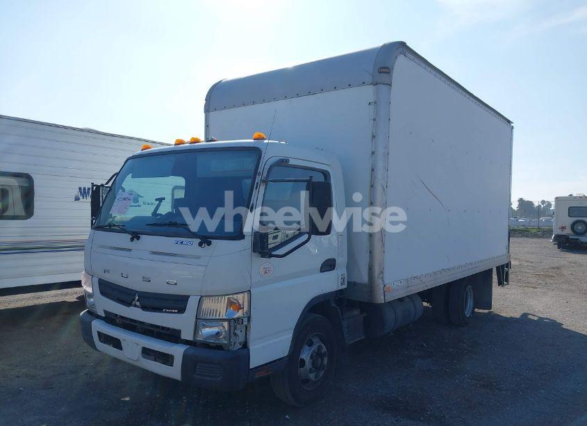 Photo 2 of 2017 Mitsubishi Fec72s N/A (VIN JL6BNG1A2HK004858)