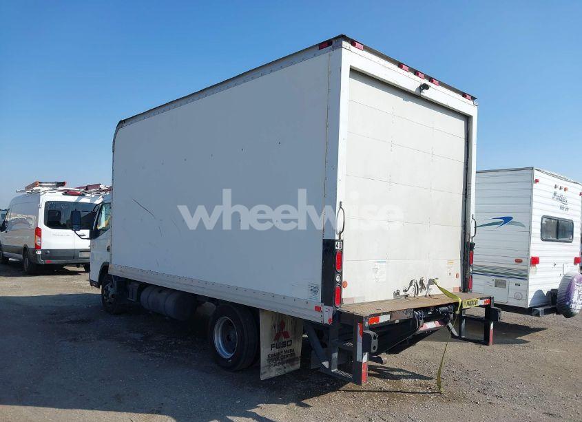 Photo 3 of 2017 Mitsubishi Fec72s N/A (VIN JL6BNG1A2HK004858)