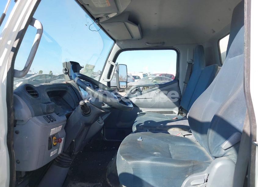 Photo 7 of 2017 Mitsubishi Fec72s N/A (VIN JL6BNG1A2HK004858)