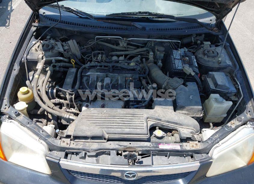 Photo 10 of 2000 Mazda Protege ES (VIN JM1BJ2210Y0216272)