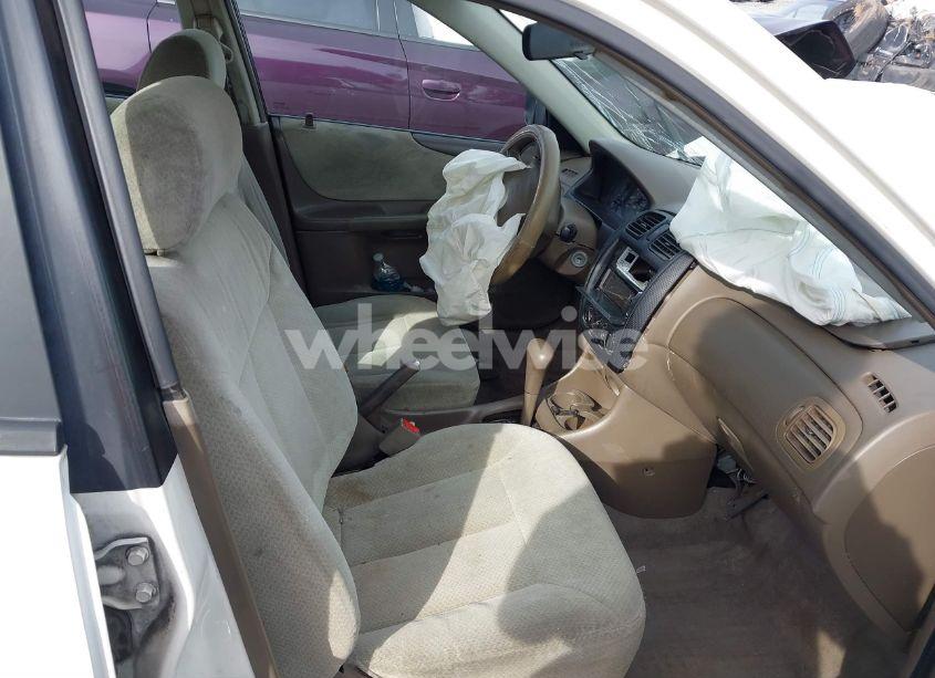 Photo 5 of 2000 Mazda Protege DX/LX (VIN JM1BJ2221Y0208156)