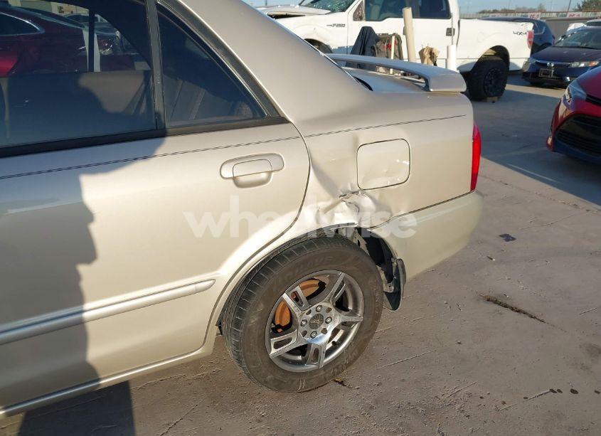 Photo 18 of 2000 Mazda Protege DX/LX (VIN JM1BJ2221Y0233672)