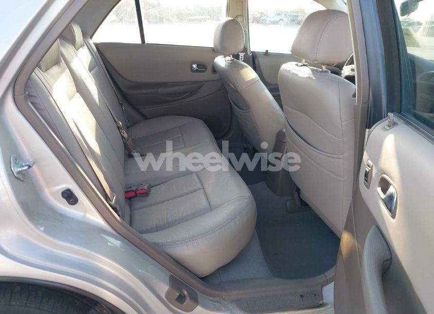 Photo 8 of 2000 Mazda Protege DX/LX (VIN JM1BJ2221Y0233672)