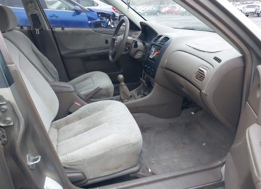 Photo 5 of 2000 Mazda Protege DX/LX (VIN JM1BJ2222Y0201958)