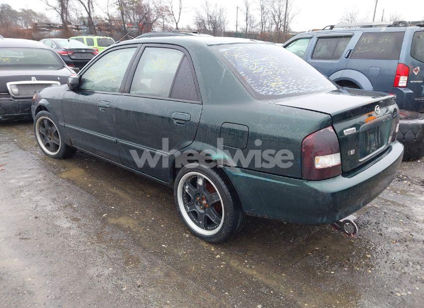 Photo 3 of 2000 Mazda Protege DX/LX (VIN JM1BJ2225Y0255349)