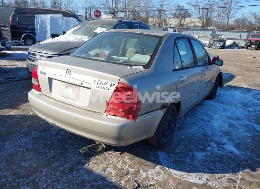 Photo 4 of 2000 Mazda Protege DX/LX (VIN JM1BJ2226Y0291406)